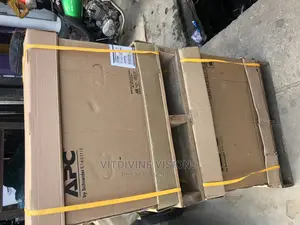 Apc Smart-Ups Sua3000i 3kva 3.0kva Ups Analogue