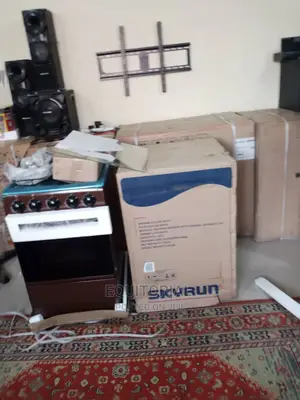 Skyrun 4 Burners Gas Cooker GCS-4g/Ms500z With 52l Oven