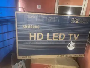 SAMSUNG 43 Inches Smart TV