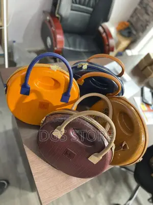 Harman Kardon Studio 6 5 Leather Carrying Case