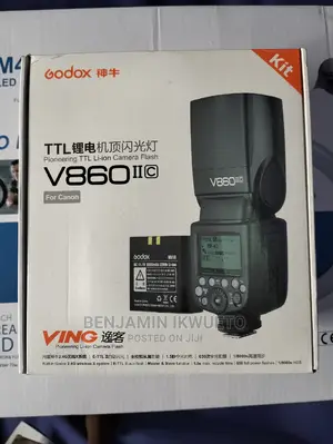 V860ii Godox Flash With Inbuilt Battery
