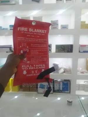 Kitchen, Bedroom, Office and Home Use - Extinguishes Fire