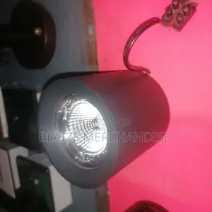 Parafet Light