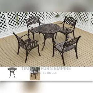 Lightweight Aluminium Outdoor/Patio Garden Table Set.