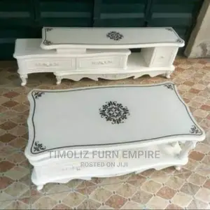 Royal Design Adjustable Tv Stand With Center/Superior.