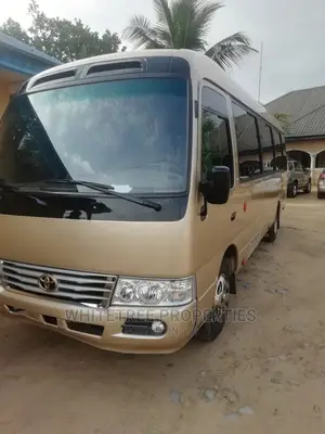 Toyota Coaster and Hiace Bus for Hire