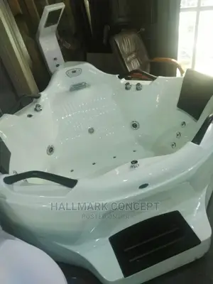 Ideal Standard Jacuzzi Bath Tubs