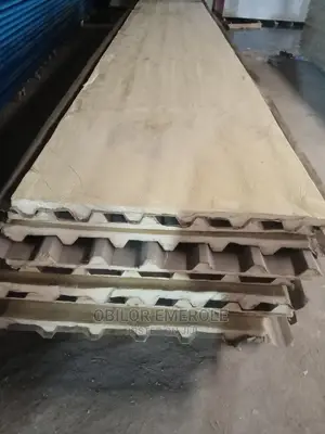 Polyurethane (PU) Sandwich Roof Panels