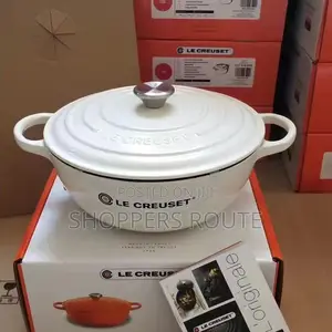 Le Creuset Signature Enamelled Cast Iron Dutch Oven 4.1 Litr