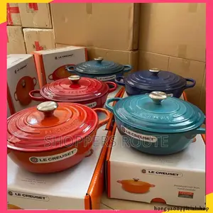 Le Creuset Signature Enamelled Cast Iron Dutch Oven 4.1 Litr