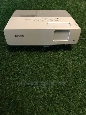 Bright Long Range Shoot Epson Projector
