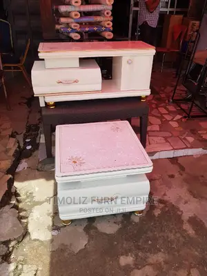 Classic Portable Centre Table With Storage Cabinet