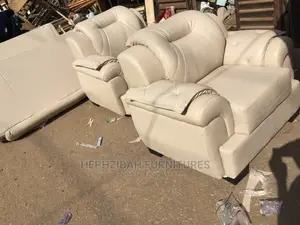 7 Seaters Cream Executive Sofa Settees
