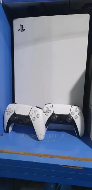 Ps5 Console + 2 Controllers