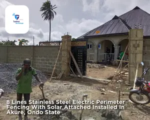 Electric Fencing With Solar Attached