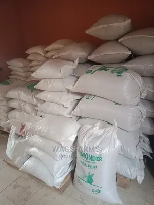 Rabbits Pelletized Feed and Fresh Hay for Sale