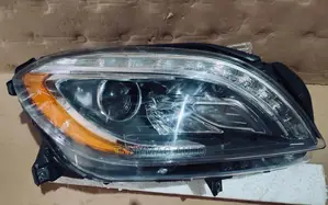 Mercedes-Benz ML350 Headlights LED