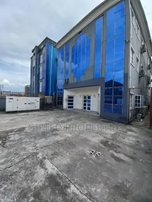 Tastefully Finished Office Complex Off Stadium Rd Ph
