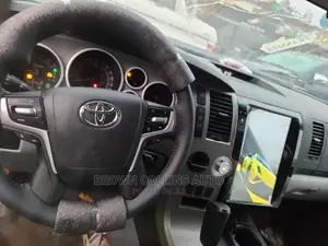 Android and Steering Wheel Toyota Tundra 2007-2013