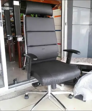 New Imported Top Executive Swivel Office Chair