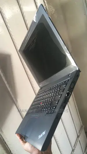 Laptop Lenovo ThinkPad T440 8GB Intel Core I5 SSHD (Hybrid) 256GB