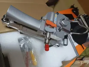 Pneumatic Strapping Handheld Baler Package Packing Machine