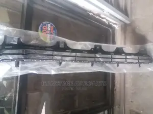 Down Grille - Prado 2018/20
