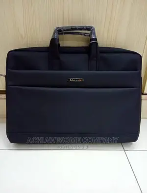 Well Padded Laptop Bag And Water Resistant.