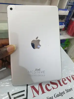 Apple iPad mini 4 64 GB Silver