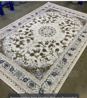 Modern Designed Fluffy Super Soft Floor Center Rug.