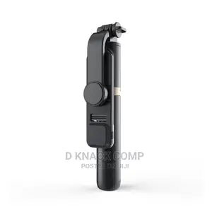 Multifunctional Wireless Bluetooth Selfie Stick With Light