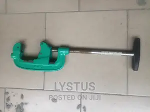 Sturem Steel Pipe Cutter (1-1/4"-4")