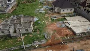 250 SQM Plot - 4 Bedroom Semi Detached Duplex