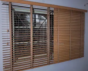 High Quality Wooden Blind