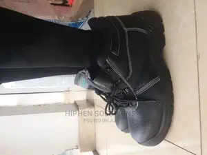 Suitable Environment Protection Safety Shoes