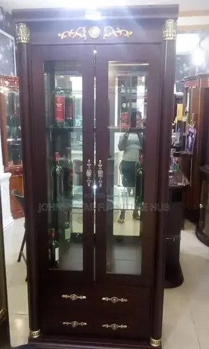 Italian Unique Royal Wine Bar