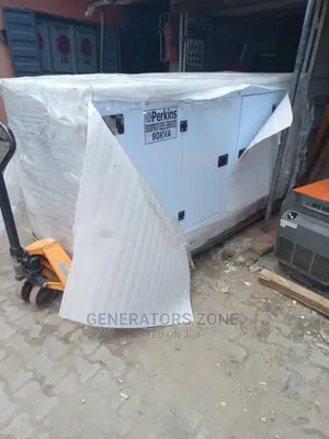 Strong Perkins Soundproof Diesel Generator 80kva-White