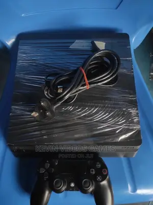 Hacked Ps4 Slim With 10 Classic/Perfect Condition