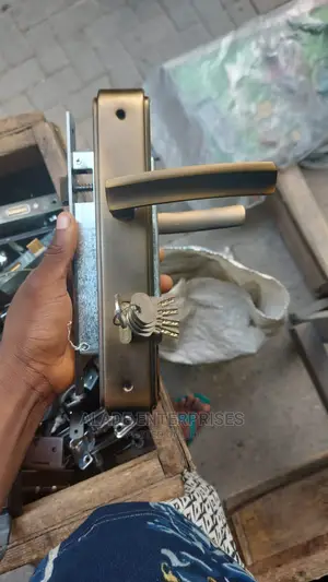 Italian Door Lock: For Wooden Iron Door