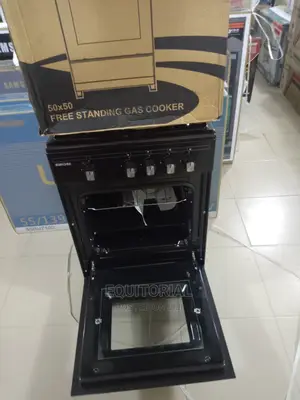 Strong 4 Gas Burner Bruhm Standing Gas Cooker