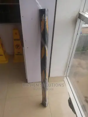 Outdoor Use Safety Wheel Stopper Bar