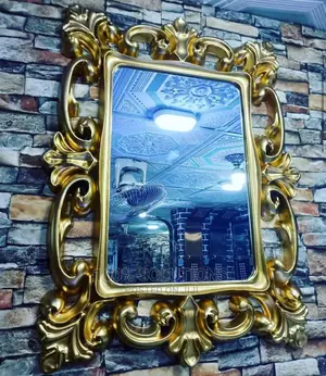 Royal Standard Mirror for the Best of Your Homes