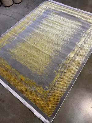 5x7fts, Gold and Cream Turkey VIP Center Rug