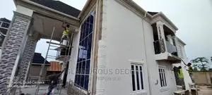 Proffesional Wall Screeding/Executive House Paintings