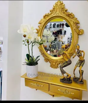 Queen Mirror Wall Console Set