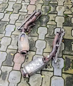 Engine Catalyst Lexus GX 460 2015