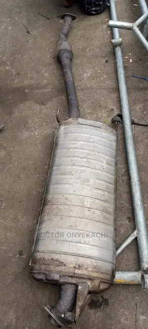Centre Pot and Catalyst Toyota RAV4 2008